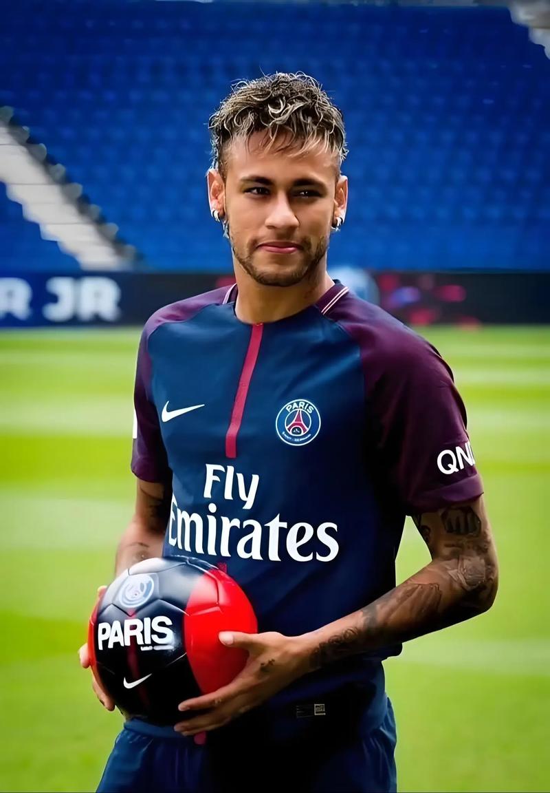 杨溢打出战略性意义！连进三分+灵活组织，解压徐杰并盘活胡明轩