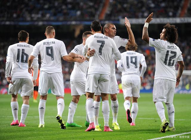 对手被压到无法呼吸