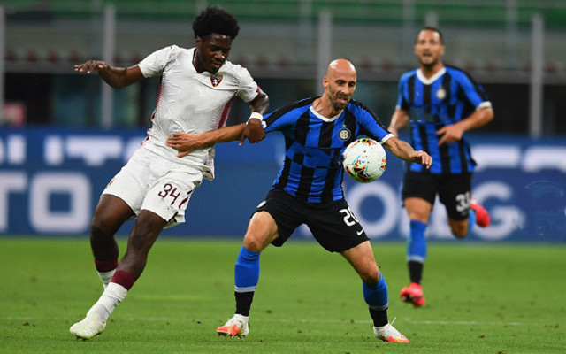 犯规太快！杨瀚森首节登场3分49秒领到第二次犯规被换下场