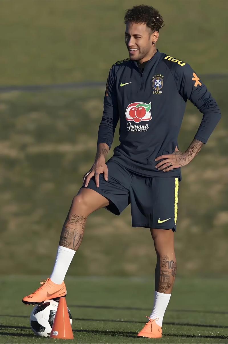 国际米兰、科莫竞彩分析：国米反击占优，有望主场取胜，科莫不败势头强劲。