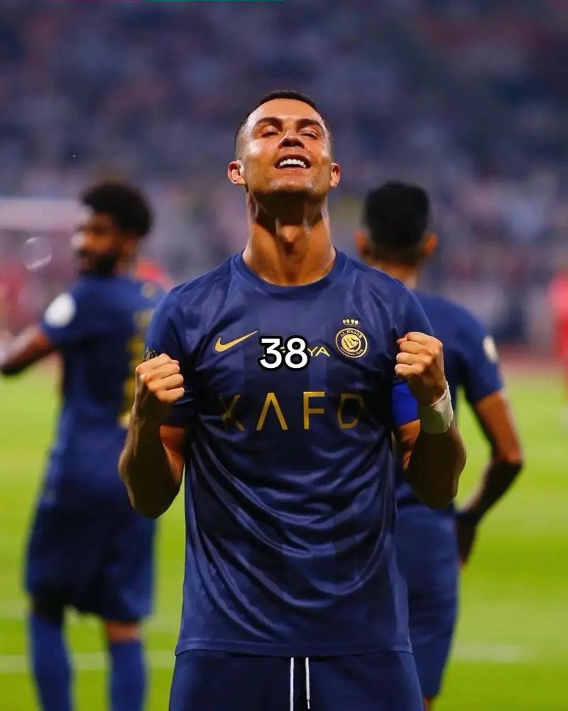 门将连续零封，稳定球队防线